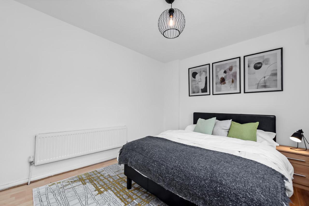 Stylish Excel 3 Bedroom Flat London Exteriör bild